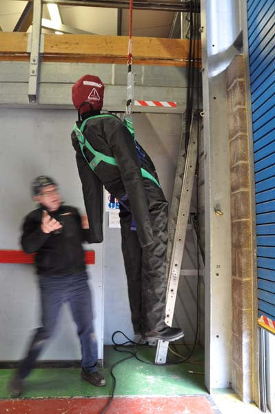 Perfect for use in multiple sectors, including construction, telecommunications and aviation.