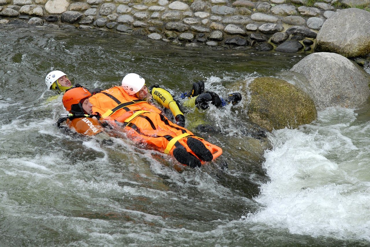Group Swift Water Rescue
