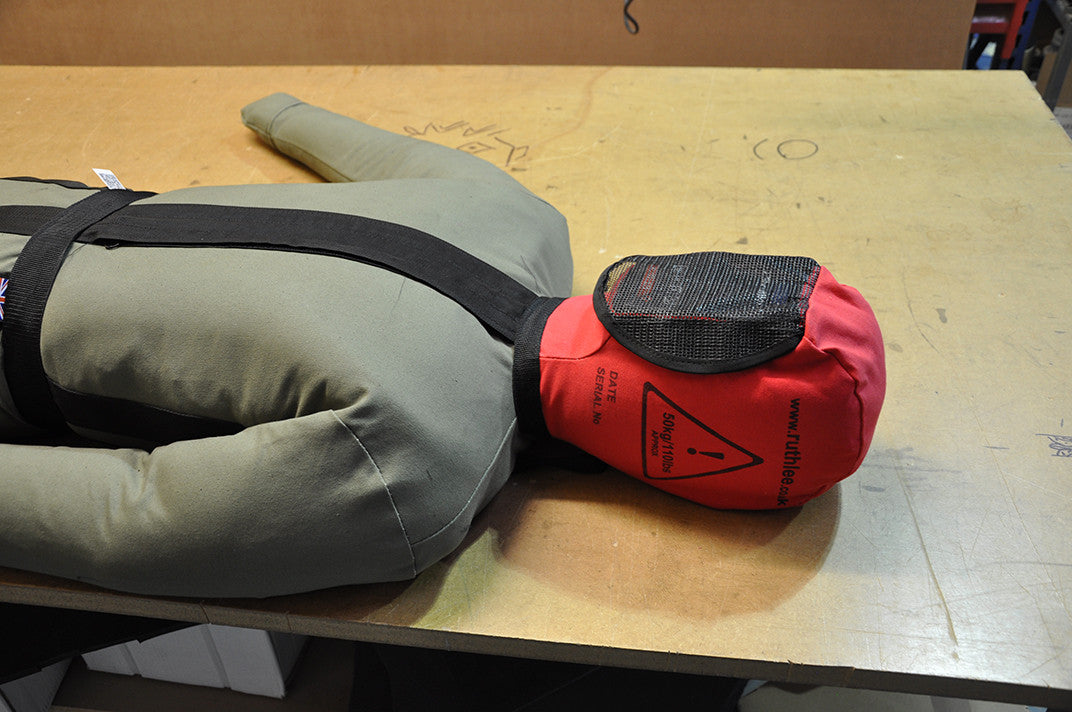 Training Manikin with Shoutbox