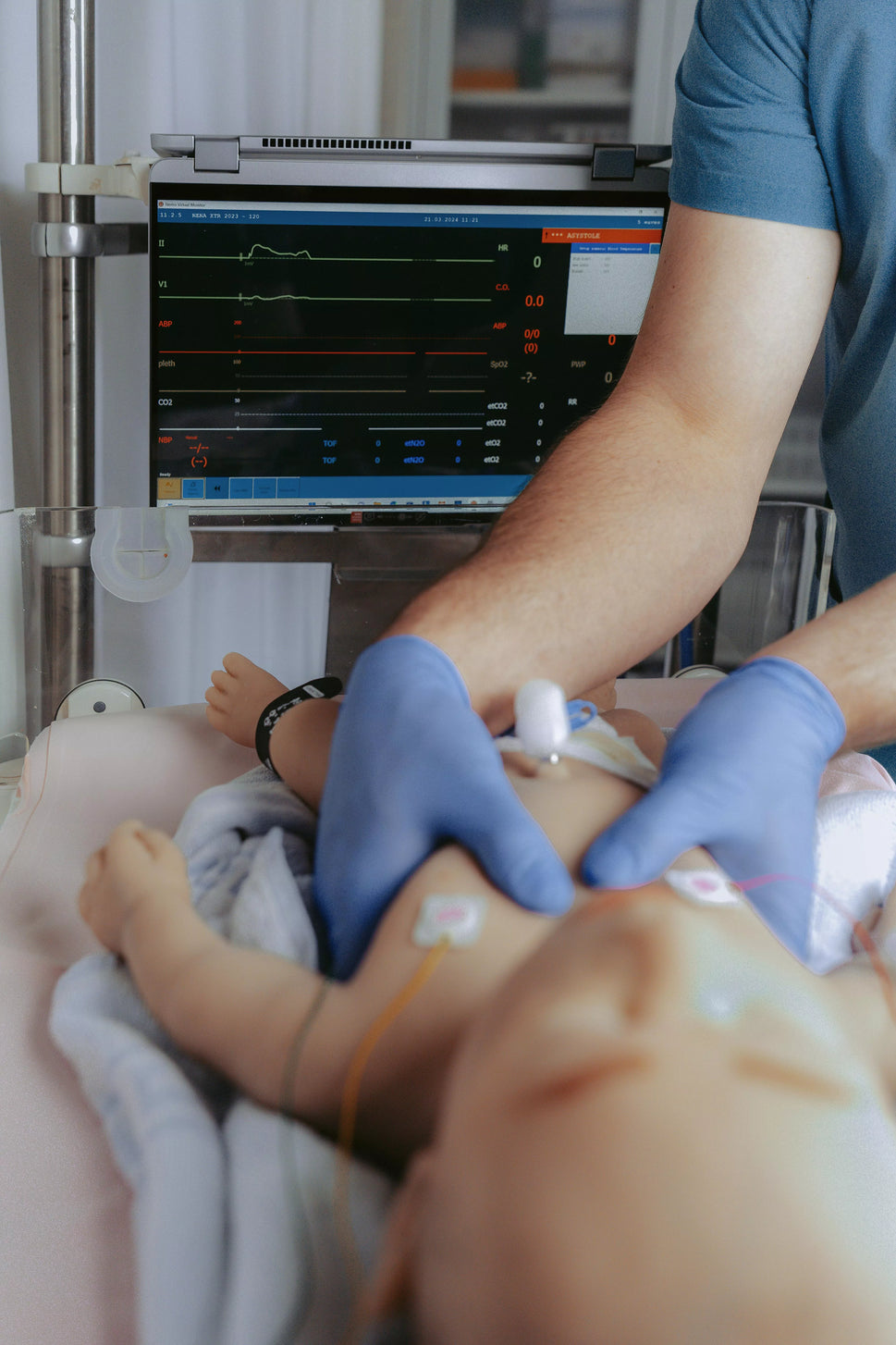 NEMO Neonatal Emergency Manikin