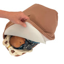 Switch The abdomen, a padded cloth attached by Velcro to the base, makes it easy to visualise and change foetal positions. 2 image