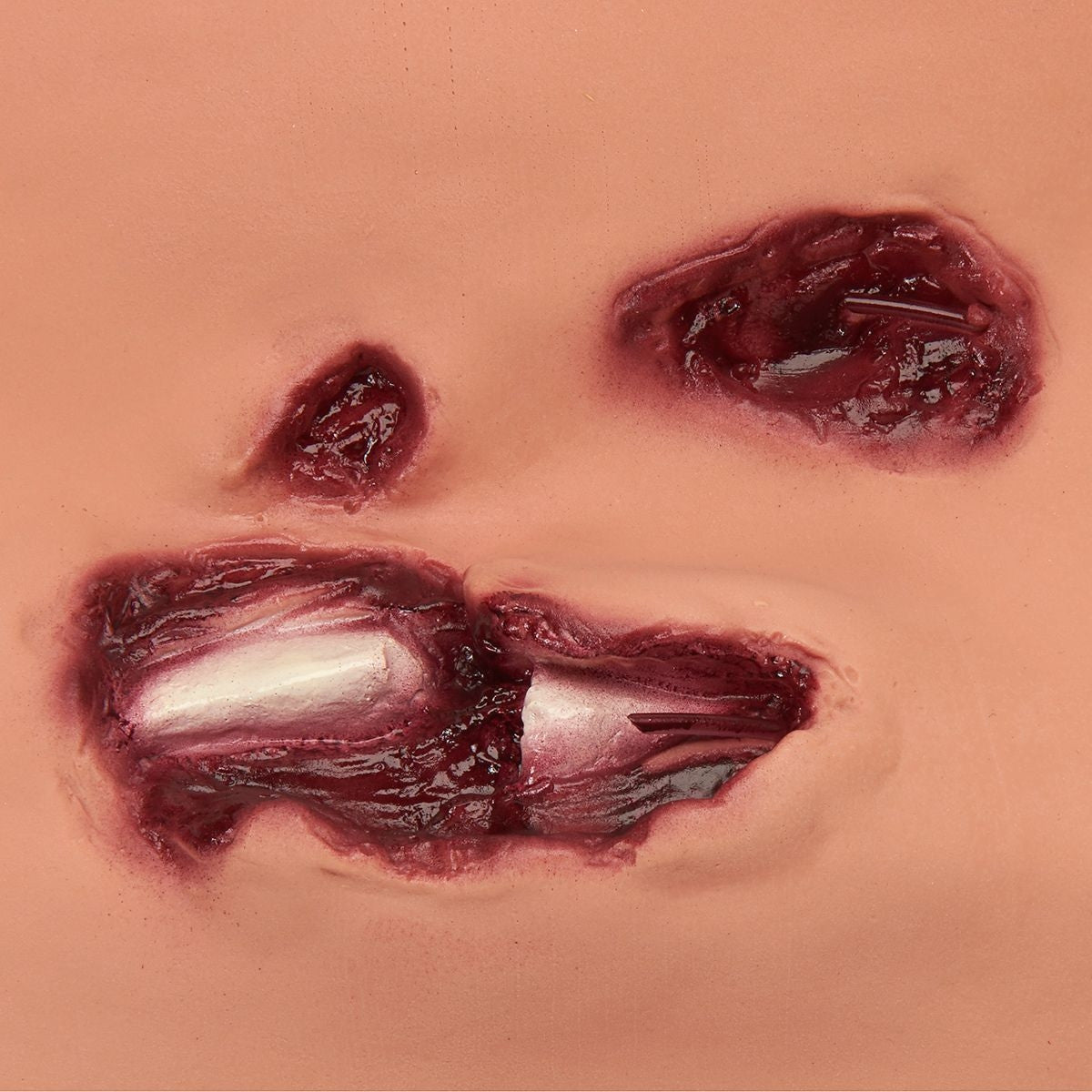 Realistic Wounds for Bandaging and Splinting