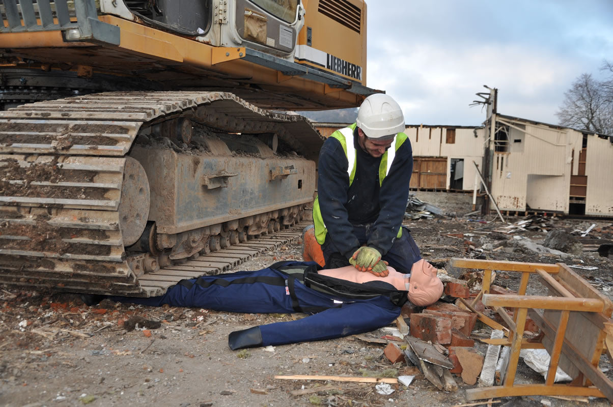 For practicing CPR training in difficult situation such as limb entrapment