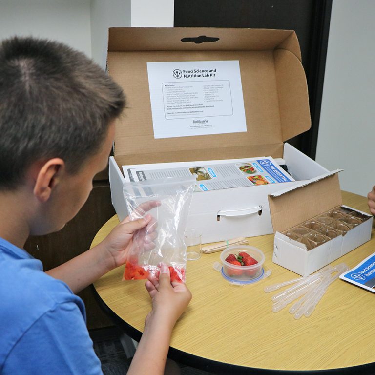 Food Science and Nutrition Lab Kit 10860111 Lifestyle 3