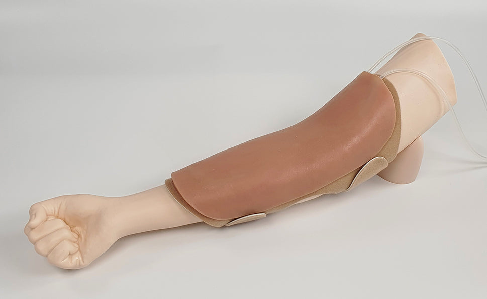 Wearable Intravenous Injection Arm Trainer
